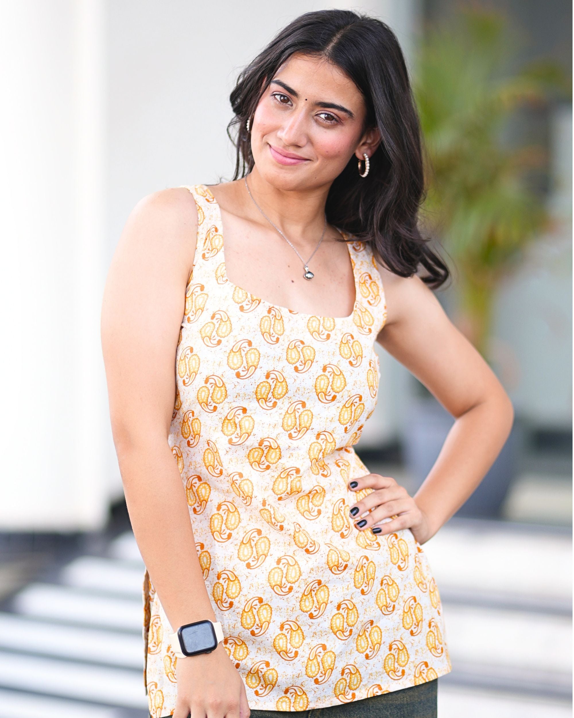 Desi Diva Backless kurti