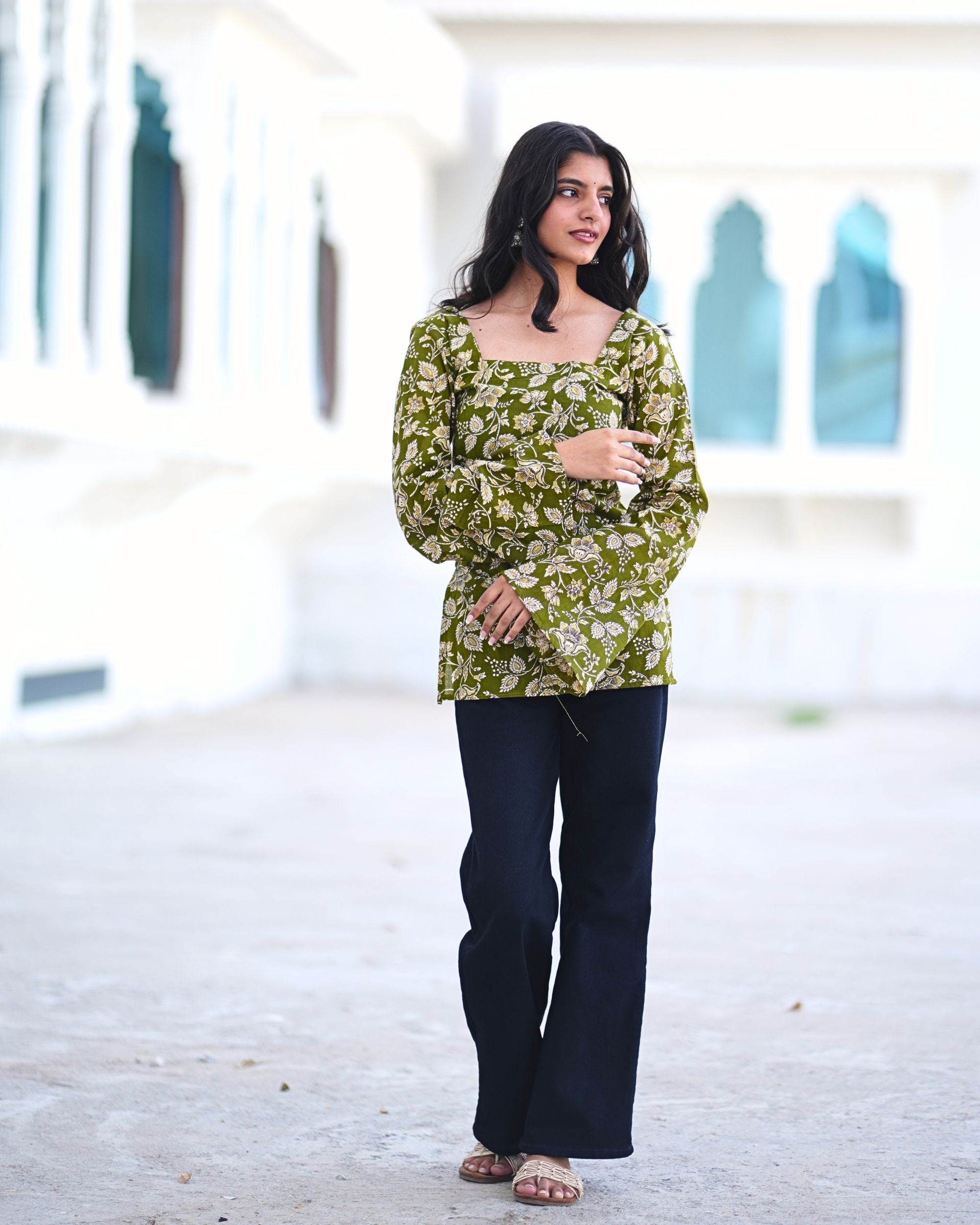 Desi Kurti