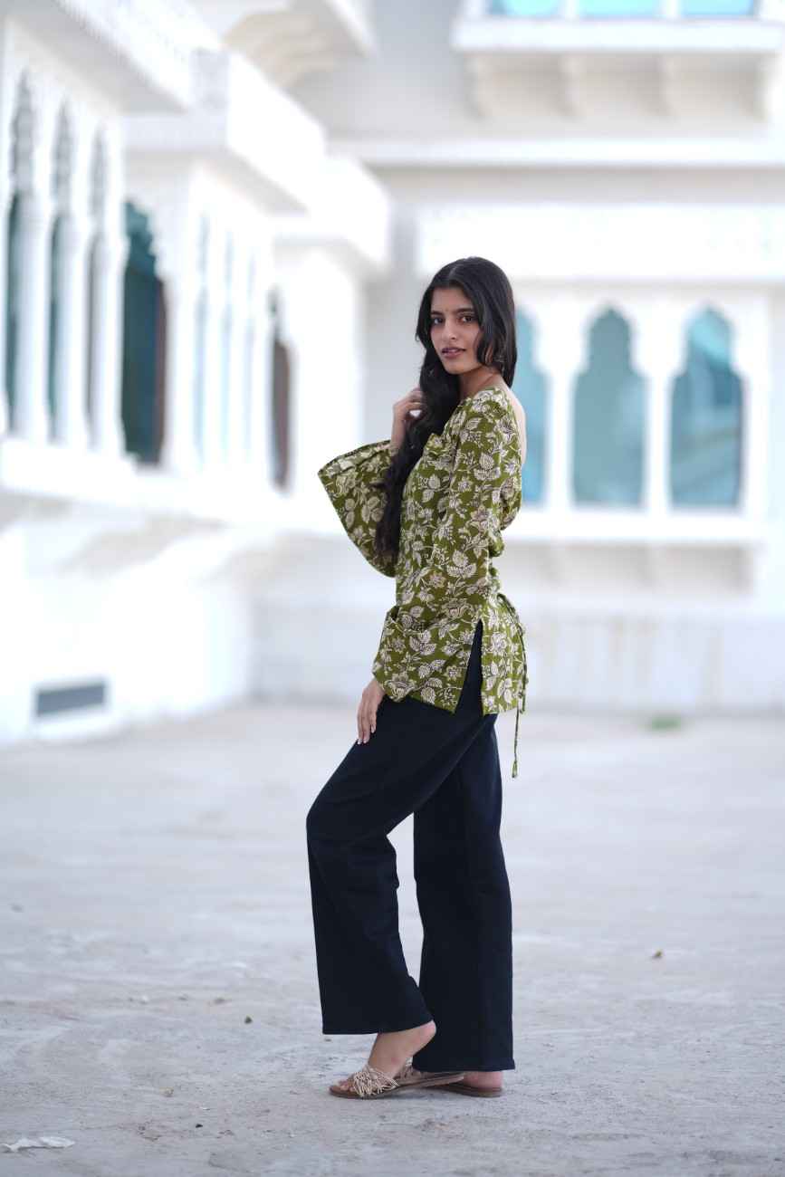 Desi Kurti